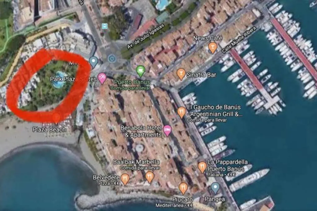 Apartment Frontline Sea In The Center Of Puerto Banus.2Bedrooms -Garden Marbella Spain